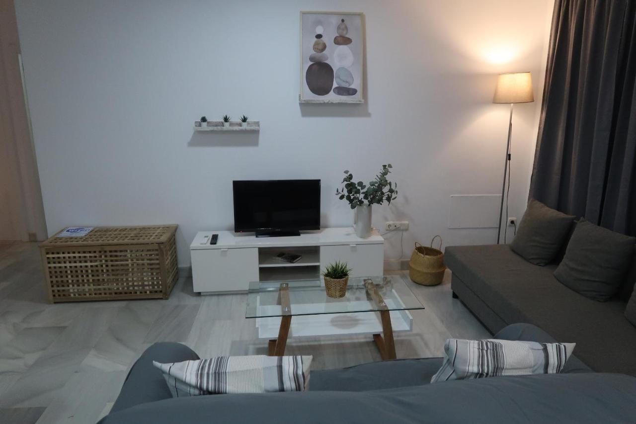 J & E Malaga Center Apartamentos Kültér fotó