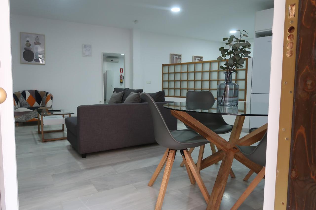 J & E Malaga Center Apartamentos Kültér fotó