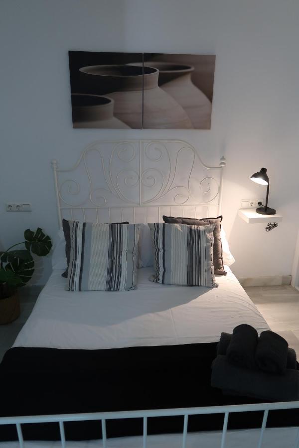 J & E Malaga Center Apartamentos Kültér fotó