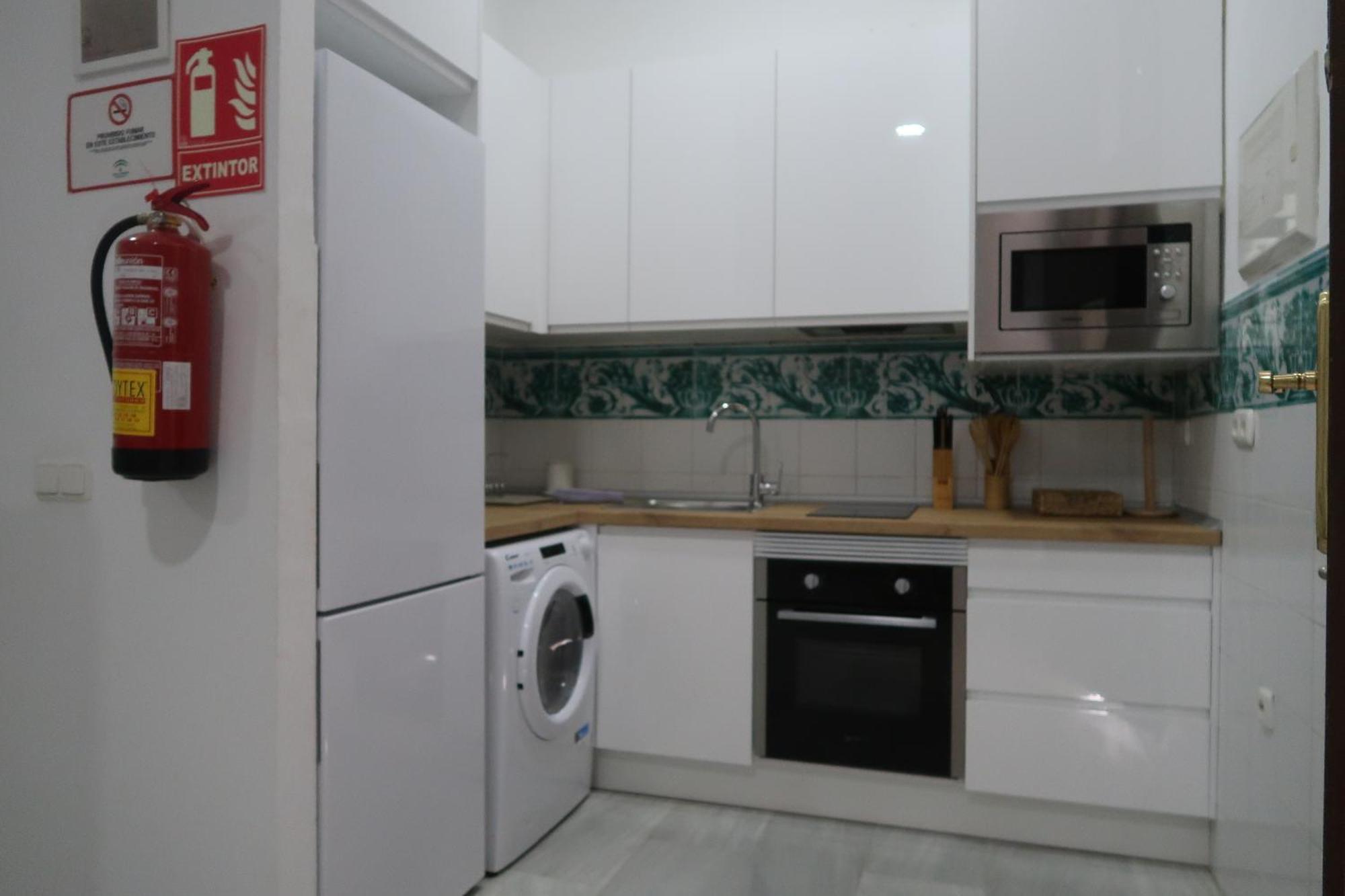 J & E Malaga Center Apartamentos Kültér fotó